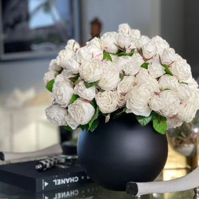 English Roses in Matte Black Fishbowl Vase