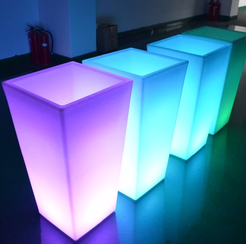 76 cm Cordless – Illuminated LED Tapered Planter