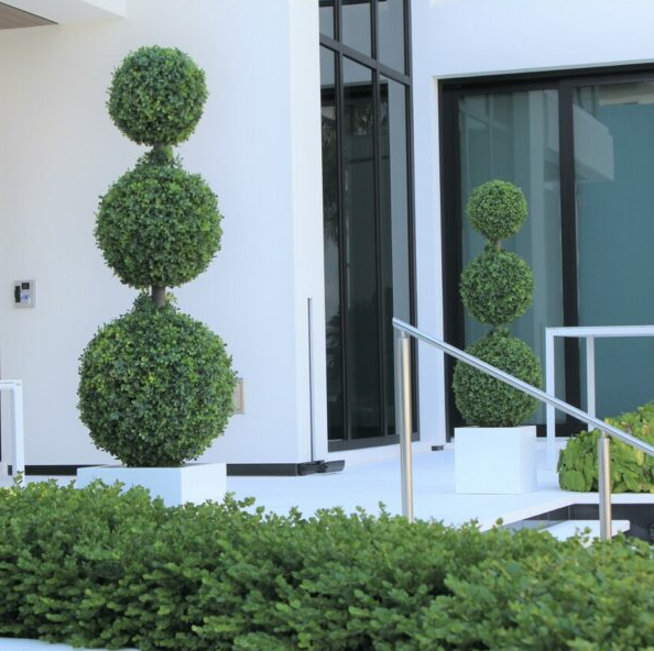 Triple Ball Topiary with Medium-Sized Fibreglass Pot